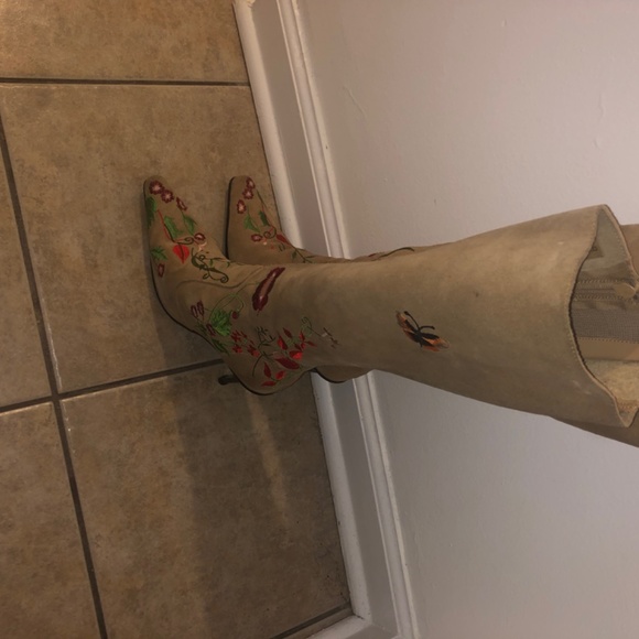 Long boots - Picture 2 of 3